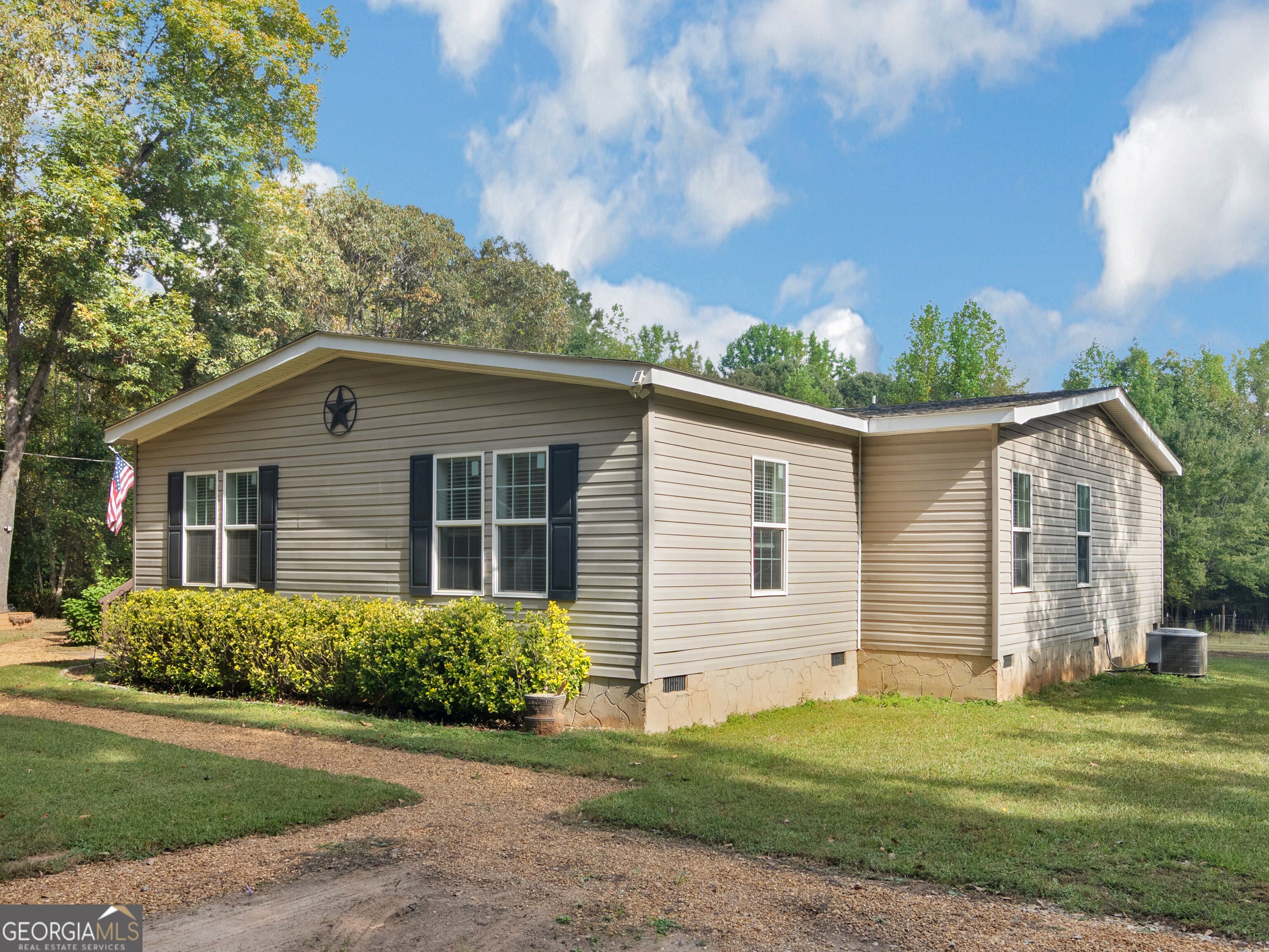 255 Wilson RD