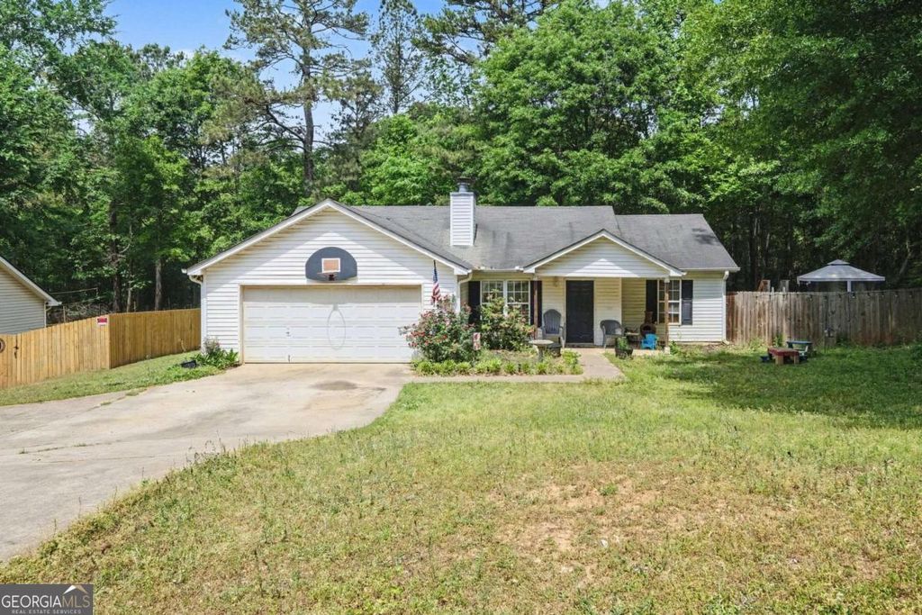 Photo of 705 Slayton Drive, Bethlehem, GA 30620 (MLS # 10736765)