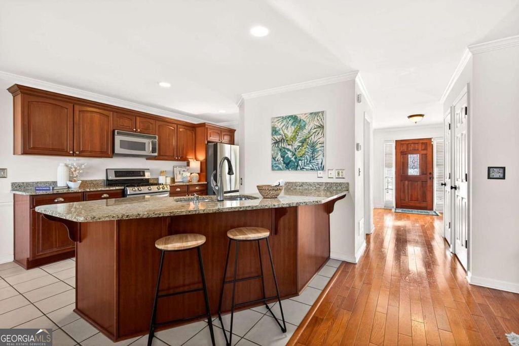 Photo of 600 Spring Ridge Drive NW, Kennesaw, GA 30144 (MLS # 10694995)