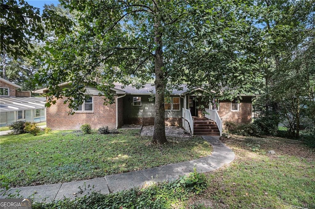 2545 Rockbridge RD NW