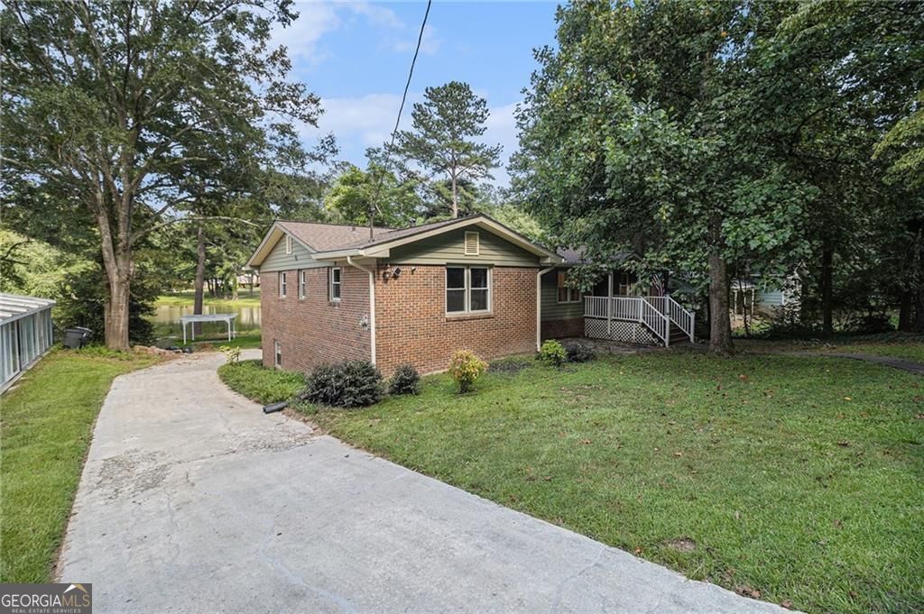 2545 Rockbridge RD NW