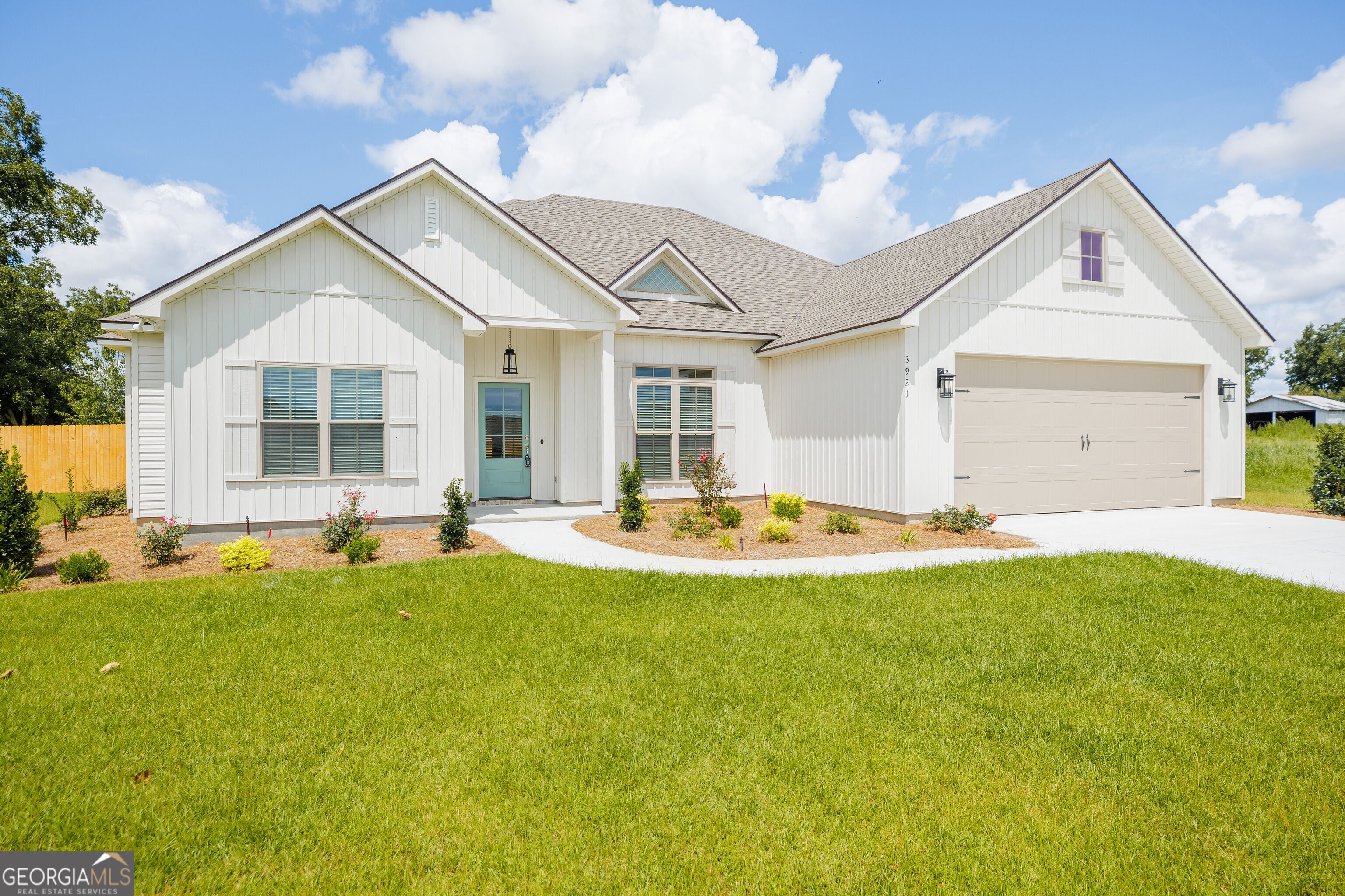 3921 Bull Run