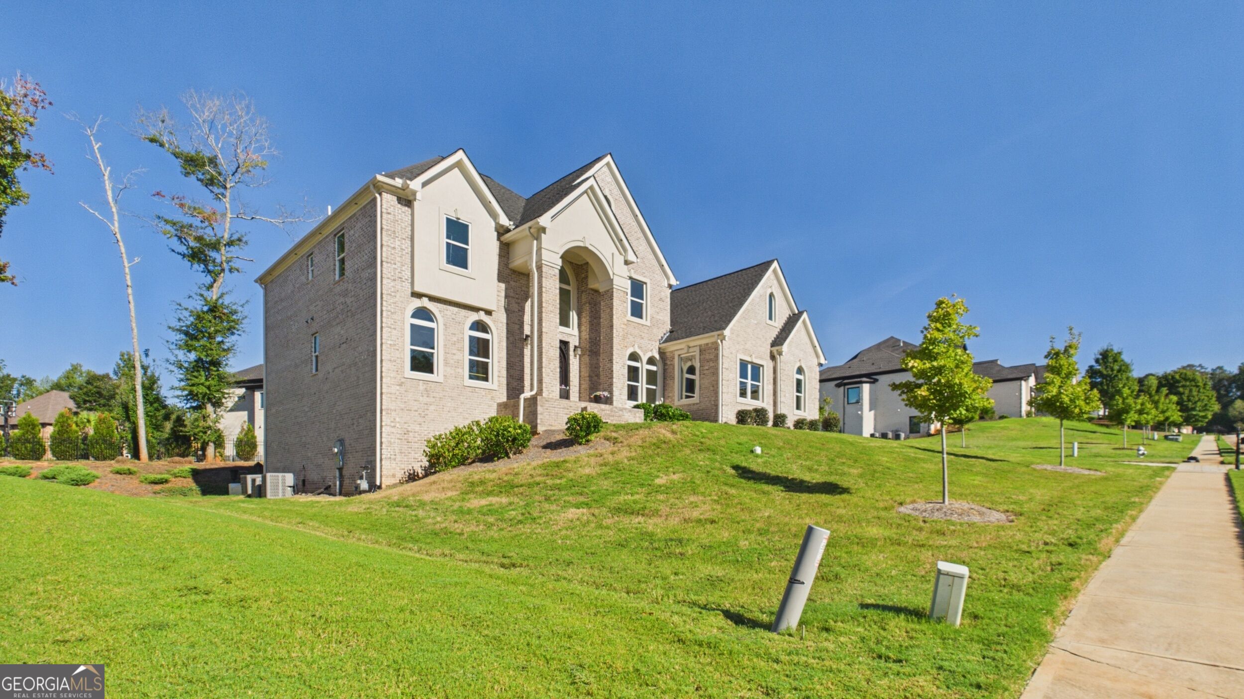4604 Mossey DR