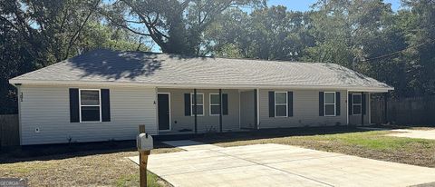 301 Doyle ST Warner Robins GA 31088