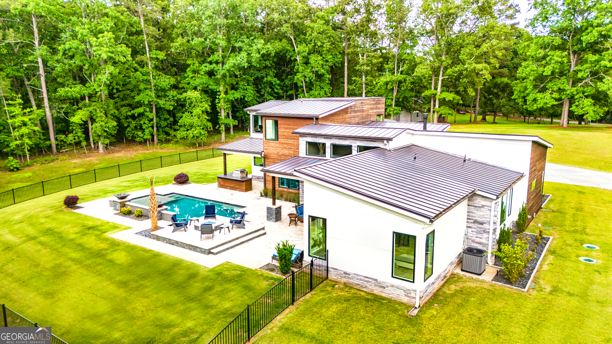 159 Sims RD
