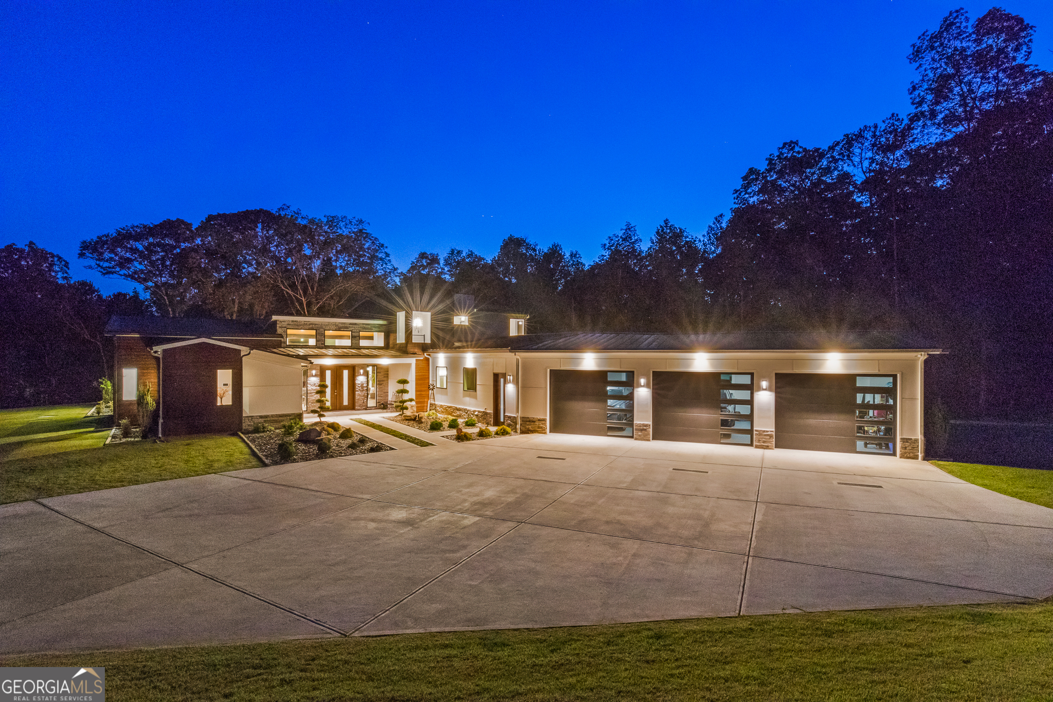 159 Sims RD