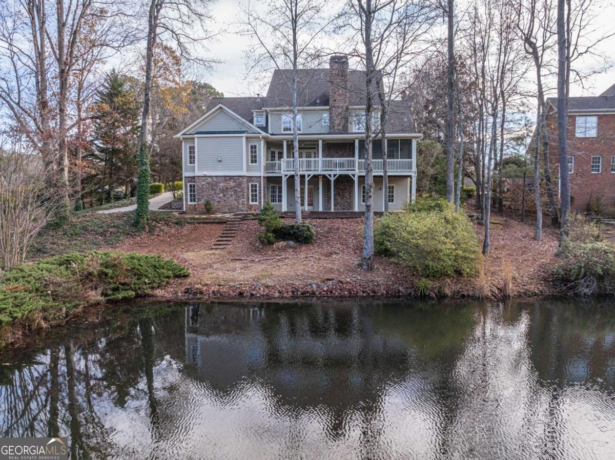 2169 Glenmore LN
