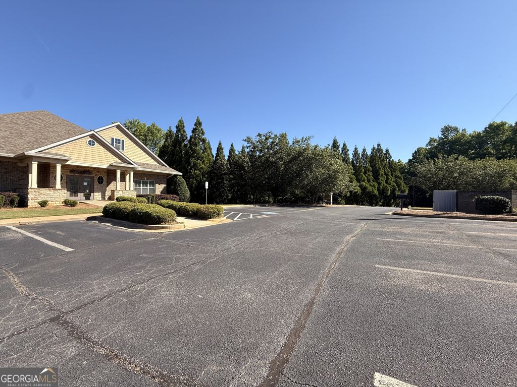 Photo of 1208 Greenbelt Drive, Griffin, GA 30224 (MLS # 10770625)