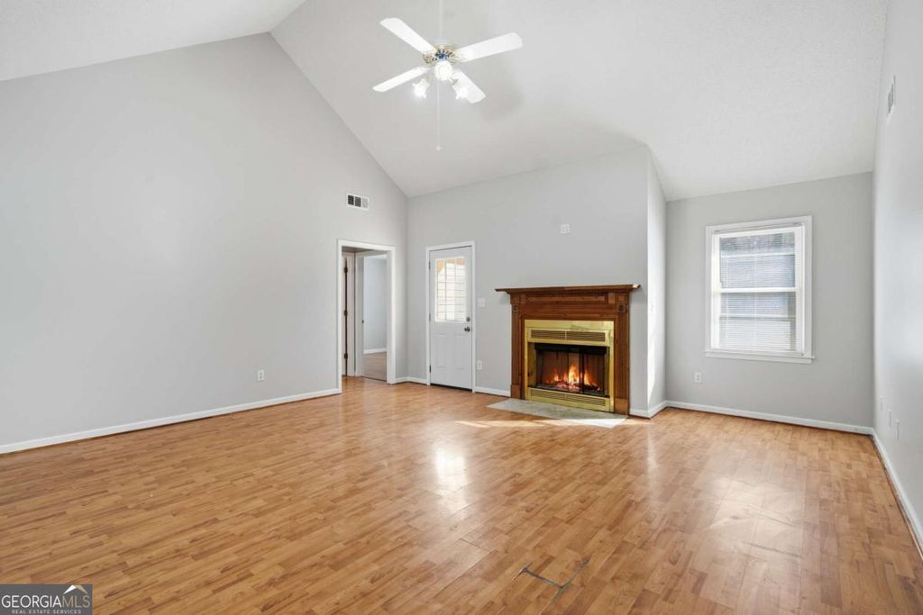 Photo of 16 Broken Arrow Court NE, Rydal, GA 30171 (MLS # 10659467)