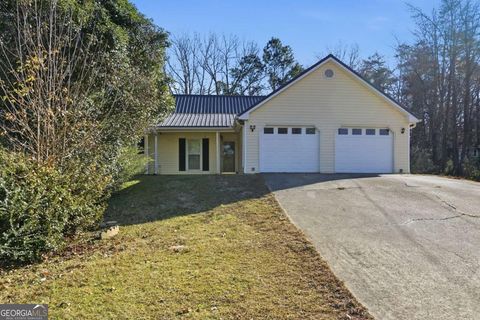Photo of 16 Broken Arrow Court NE, Rydal, GA 30171 (MLS # 10659467)