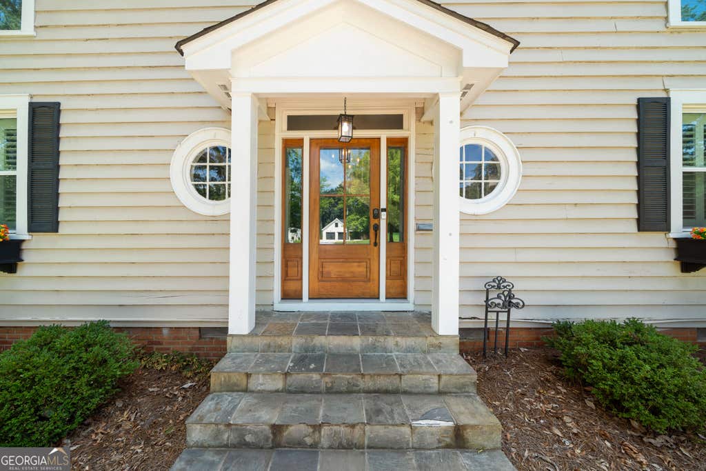 Photo of 711 Maple Drive, Griffin, GA 30224 (MLS # 10831964)