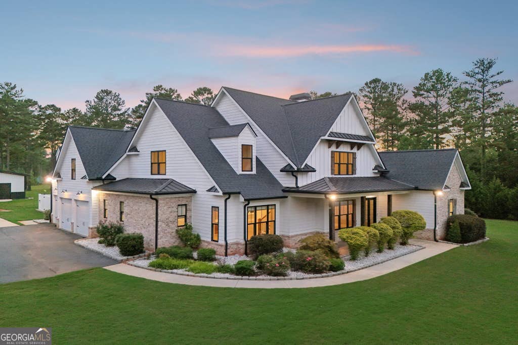 Photo of 1970 Smith Road, Forsyth, GA 31029 (MLS # 10817833)
