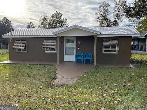 A home in Lyons