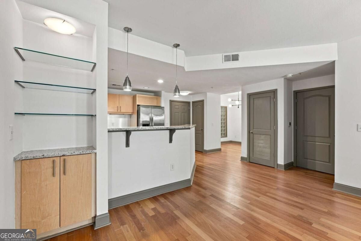 390 17th ST NW 2036