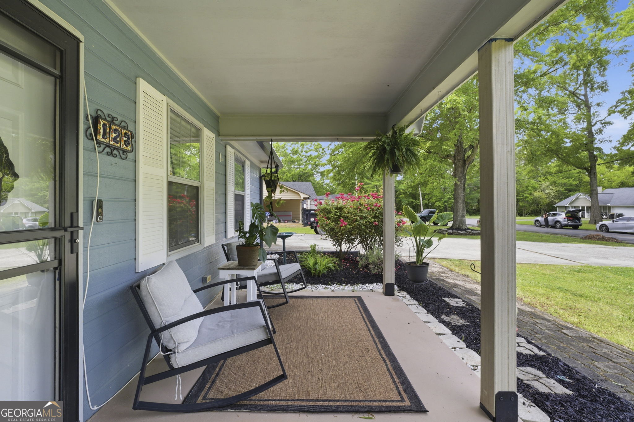 123 Pine Bower DR NW