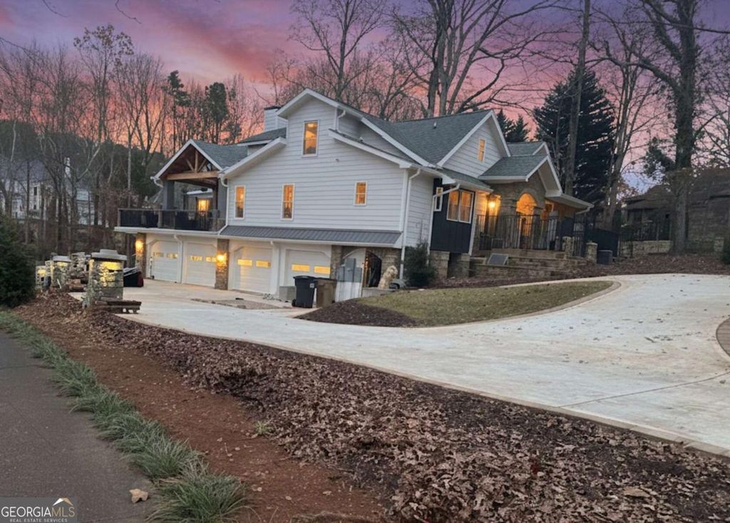 Photo of 4039 Tall Pine Drive, Marietta, GA 30062 (MLS # 10686267)