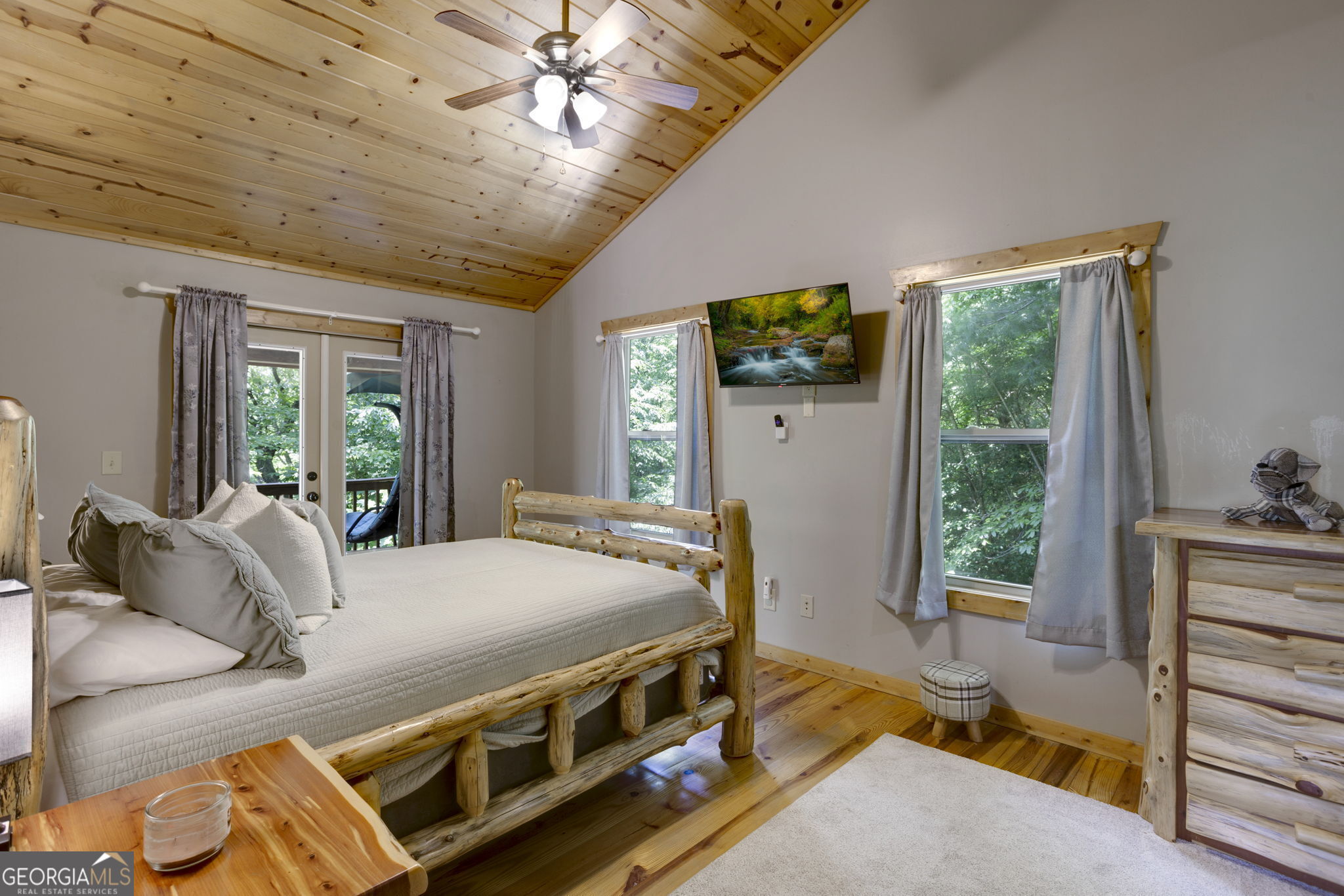 Kells Ridge Creek - Residential