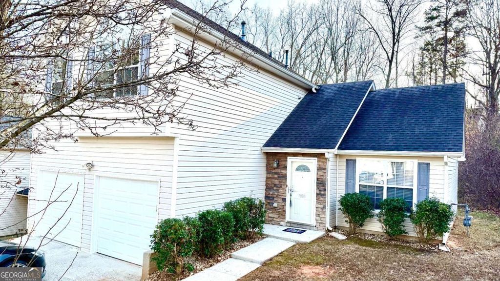 Photo of 2945 Highland Hill Parkway, Douglasville, GA 30135 (MLS # 10677861)