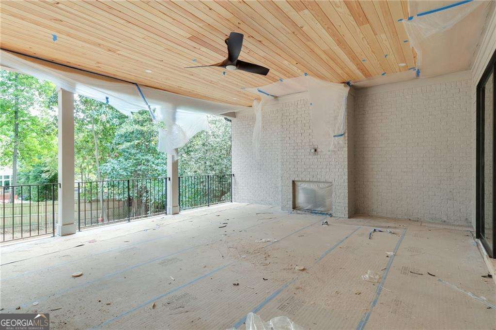 Sandy Springs - Residential