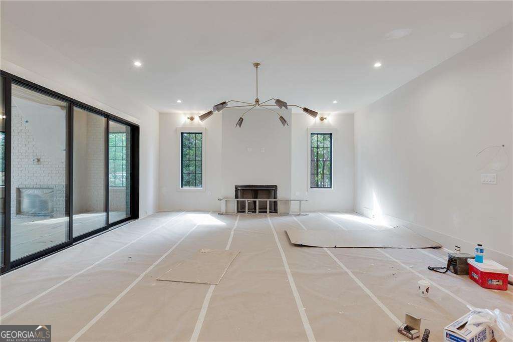 Sandy Springs - Residential