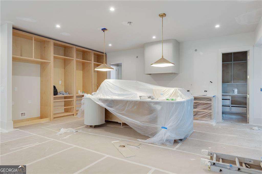 Sandy Springs - Residential