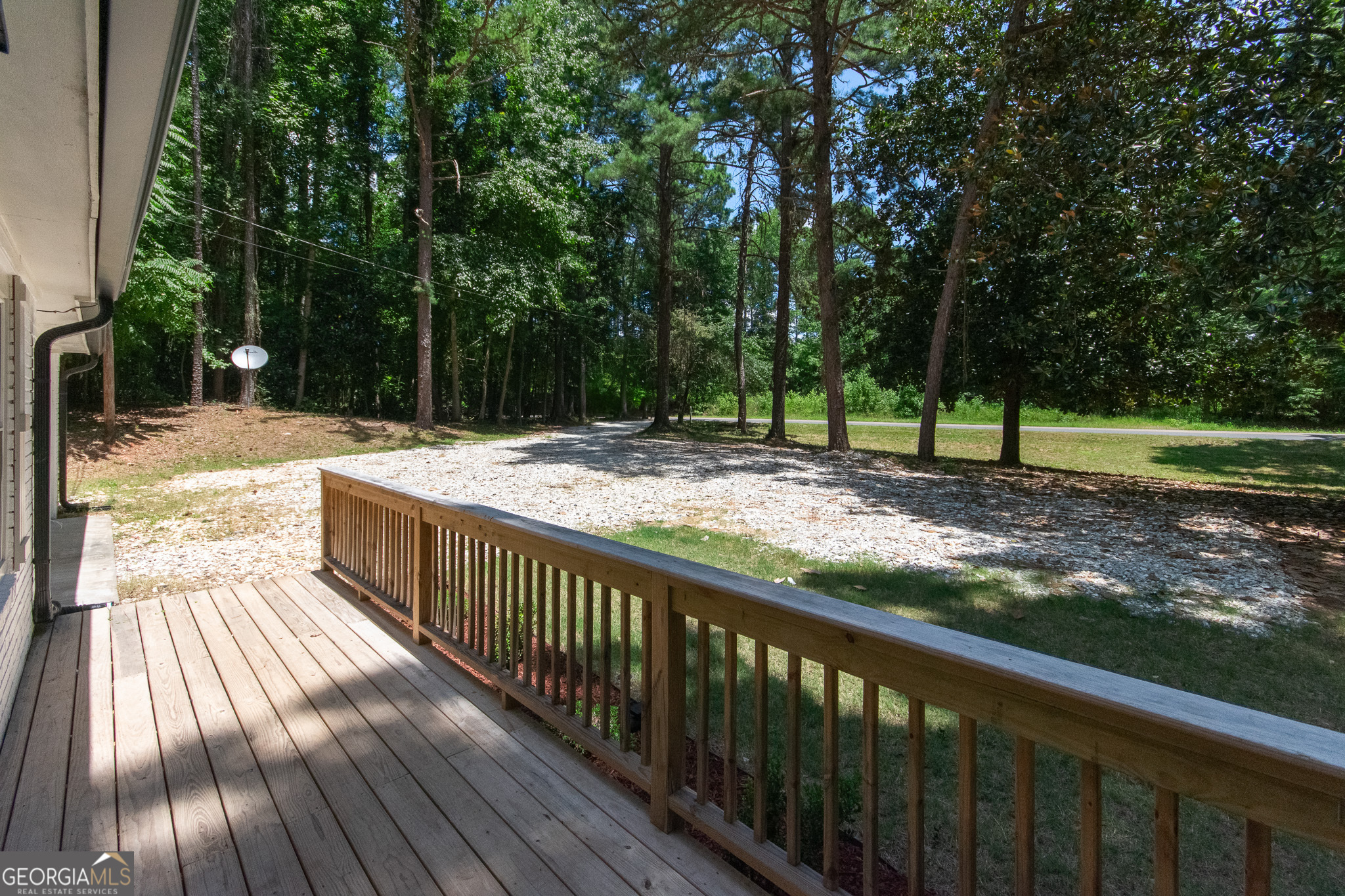 523 Walt Sanders RD