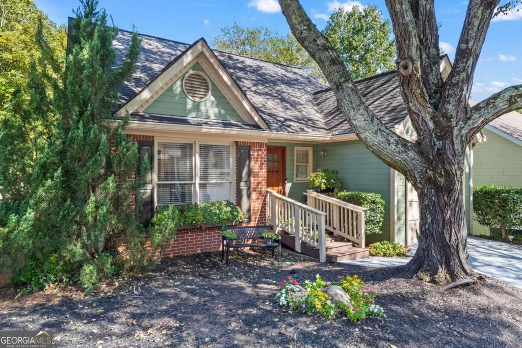 Photo of 2003 Falcon Glen Court, Johns Creek, GA 30022 (MLS # 10624630)