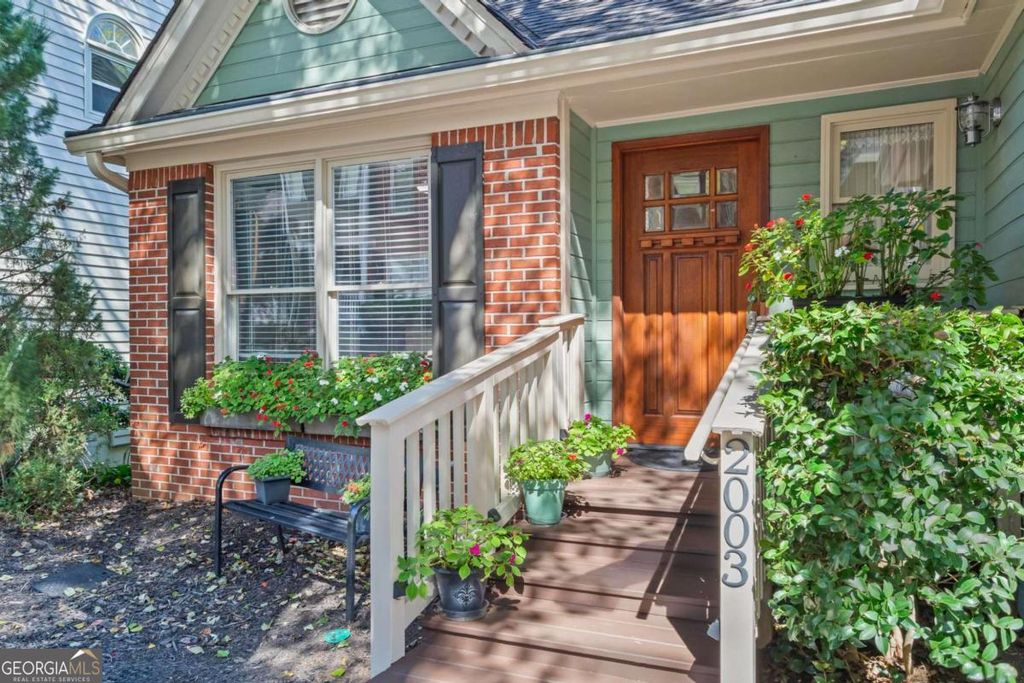 Photo of 2003 Falcon Glen Court, Johns Creek, GA 30022 (MLS # 10624630)
