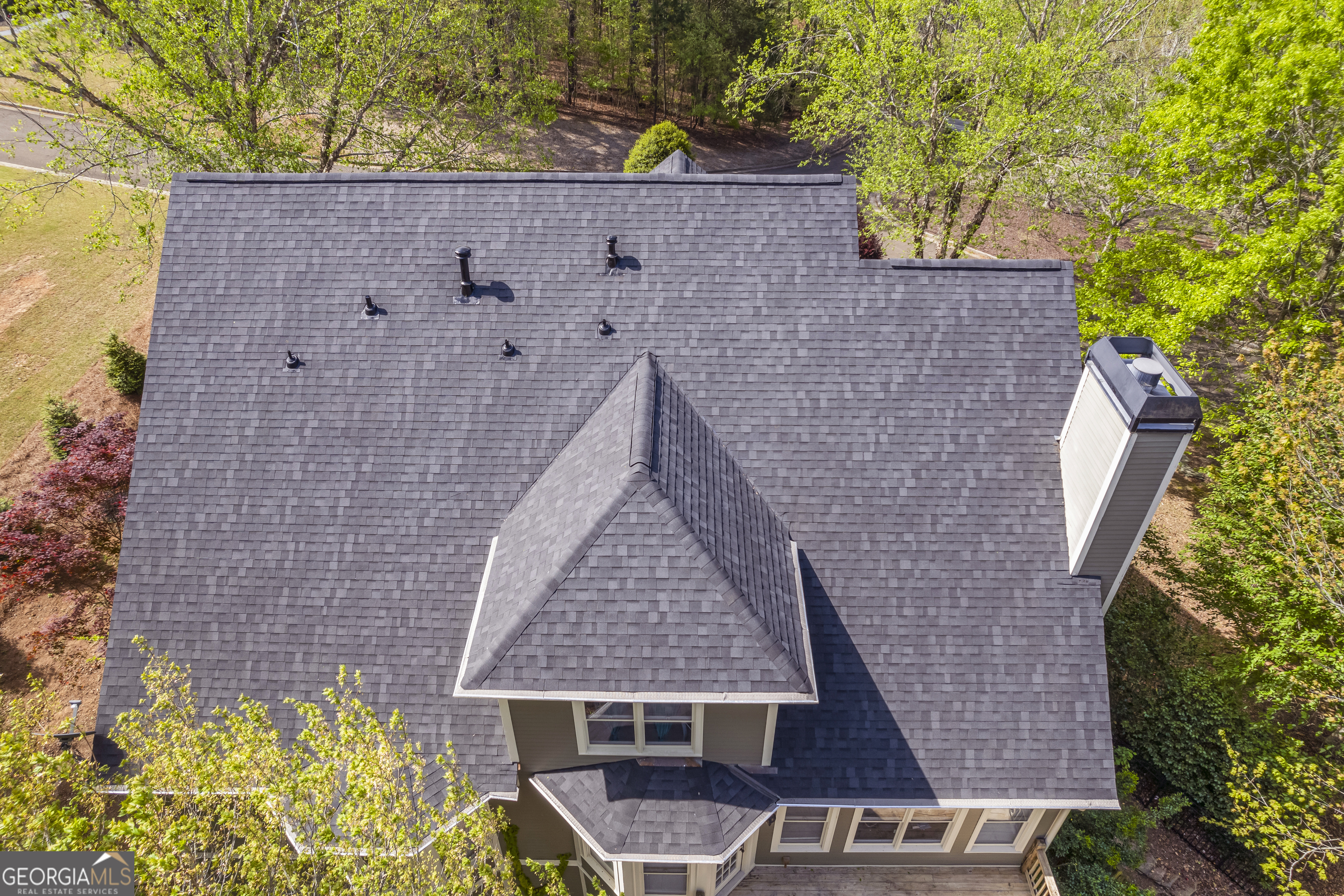 135 Scarlet Oak LN