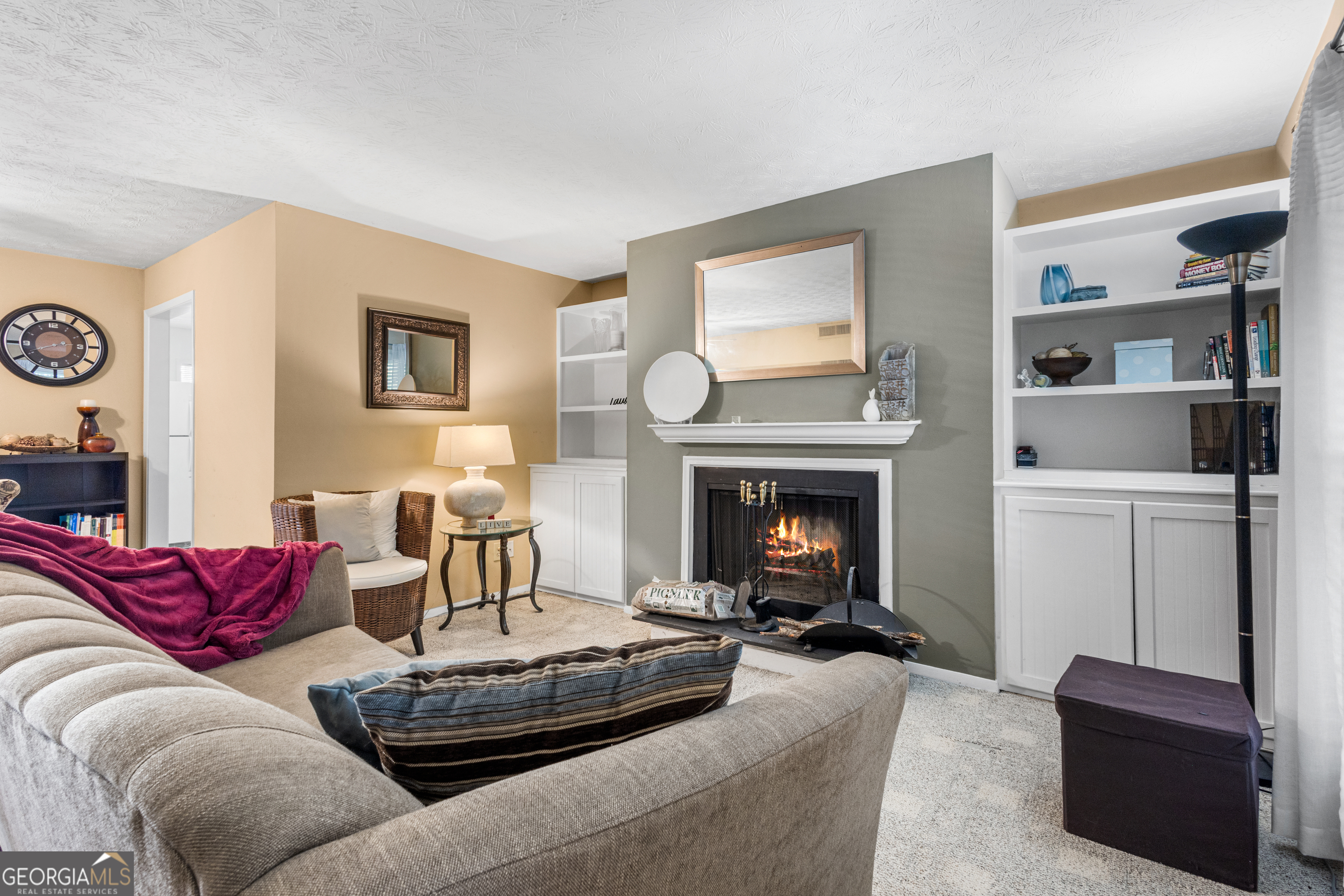 Chimney Trace - Residential