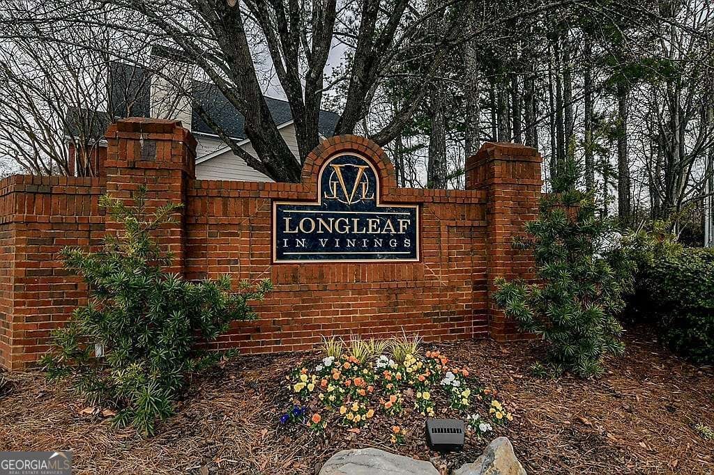 2436 Leaf Hollow CT SE
