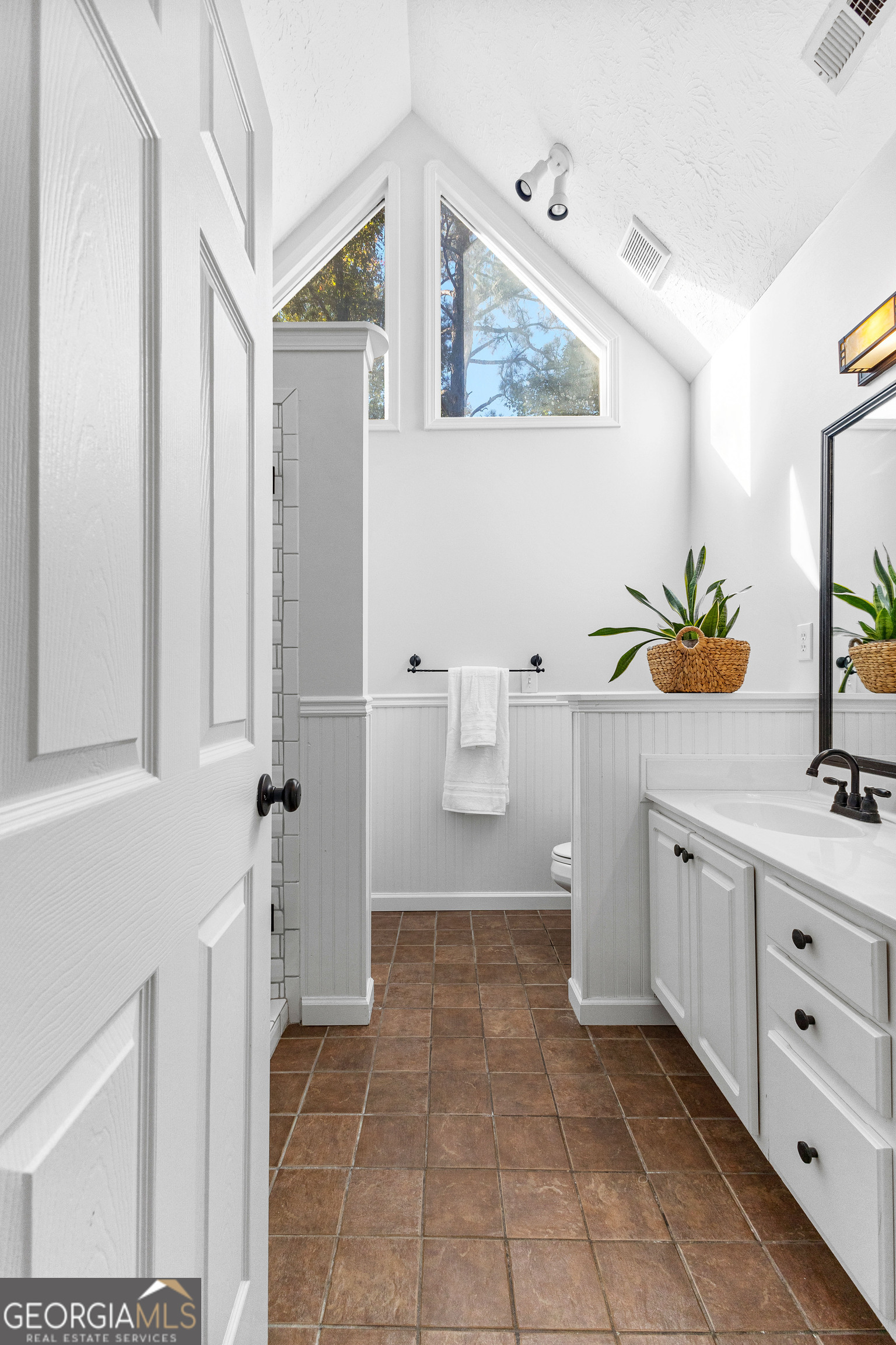 Sharpsburg, Georgia 30277, United States, 3 Bedrooms Bedrooms, ,3 BathroomsBathrooms,Residential,Active,101656