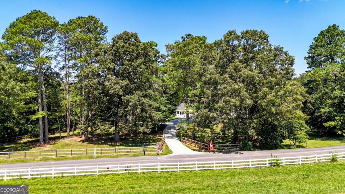 197 Big Springs RD SE