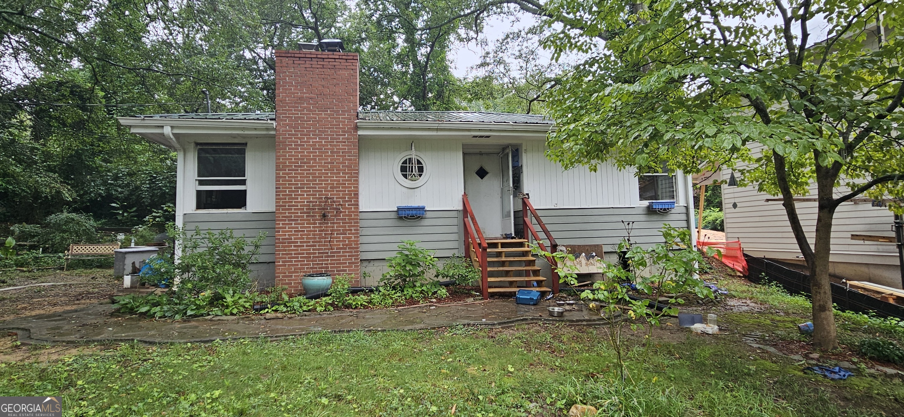 1113 Riverside TER