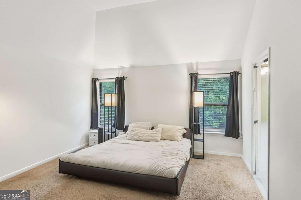 The Estates at Mountain View - Residential