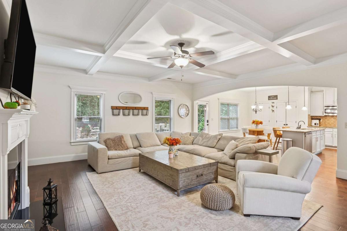 The Estates at Mountain View - Residential