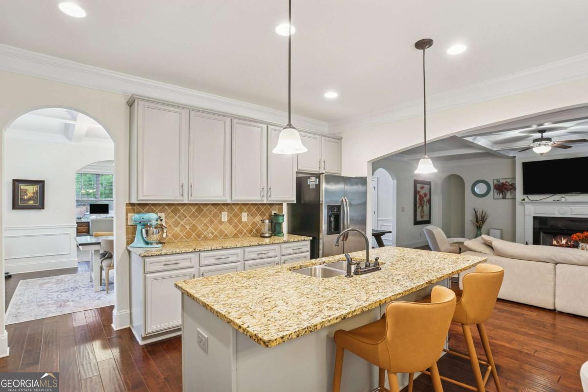 The Estates at Mountain View - Residential
