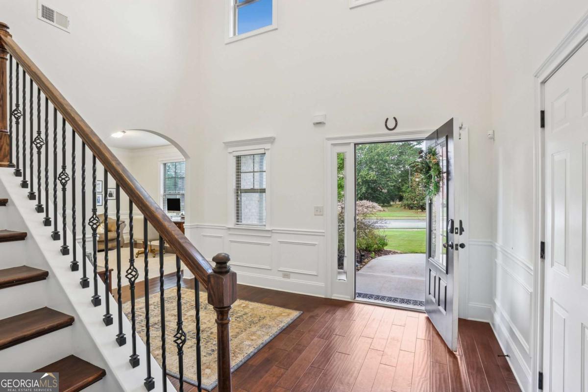 The Estates at Mountain View - Residential