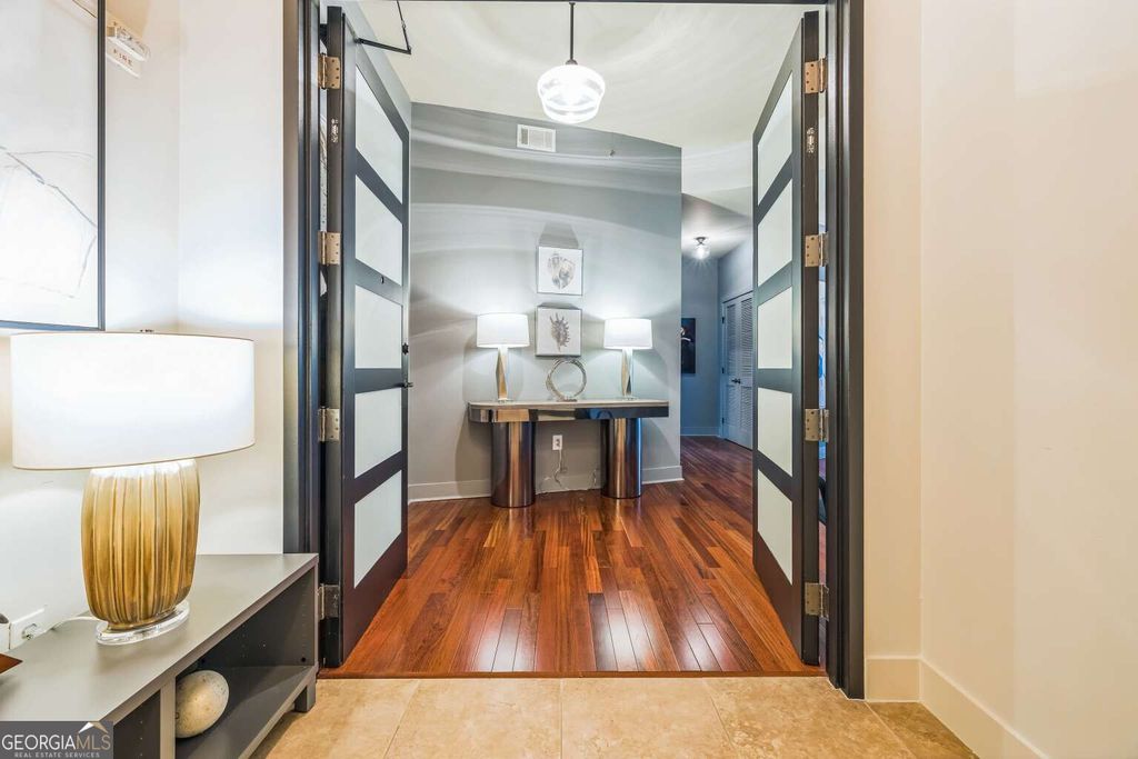 Photo of 20 10th Street NW #603, Atlanta, GA 30309 (MLS # 10654325)