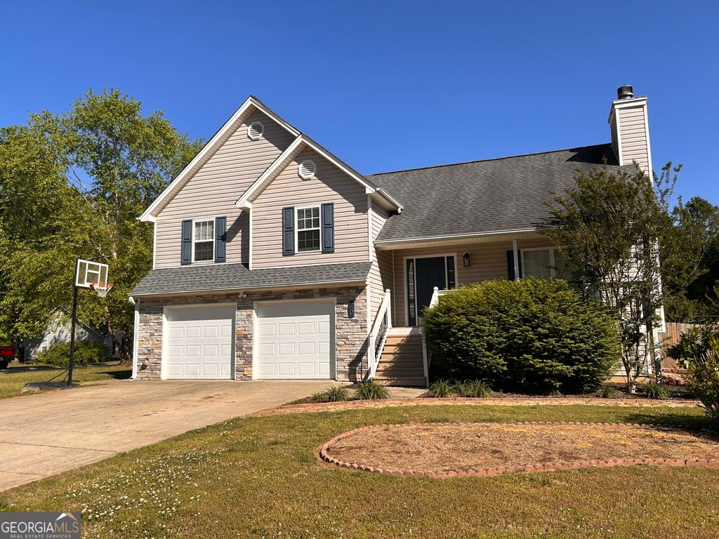 Photo of 20 Triangle Lane NW, Adairsville, GA 30103 (MLS # 10738146)