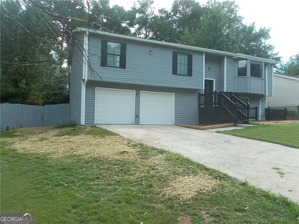 2845 Woodhollow LN