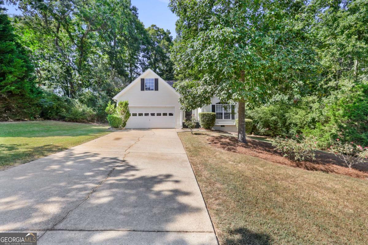 90 McIntosh Estates CT