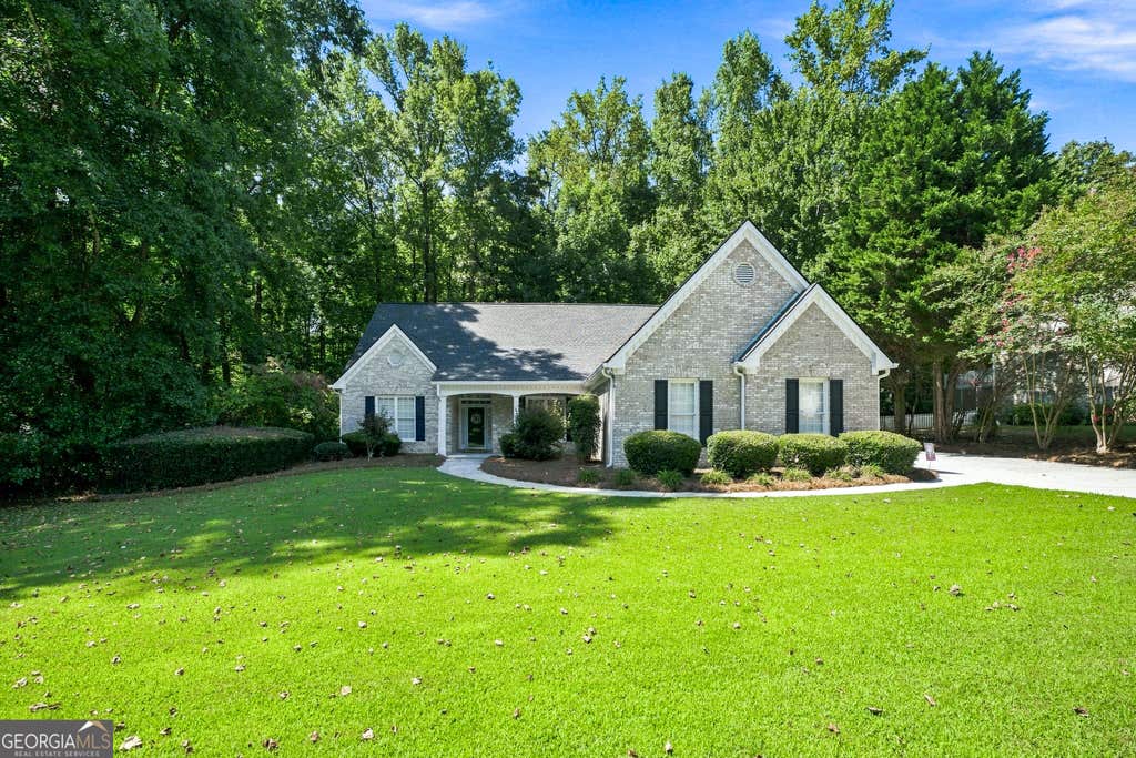 Photo of 2321 Herring Woods Trail, Grayson, GA 30017 (MLS # 10833382)