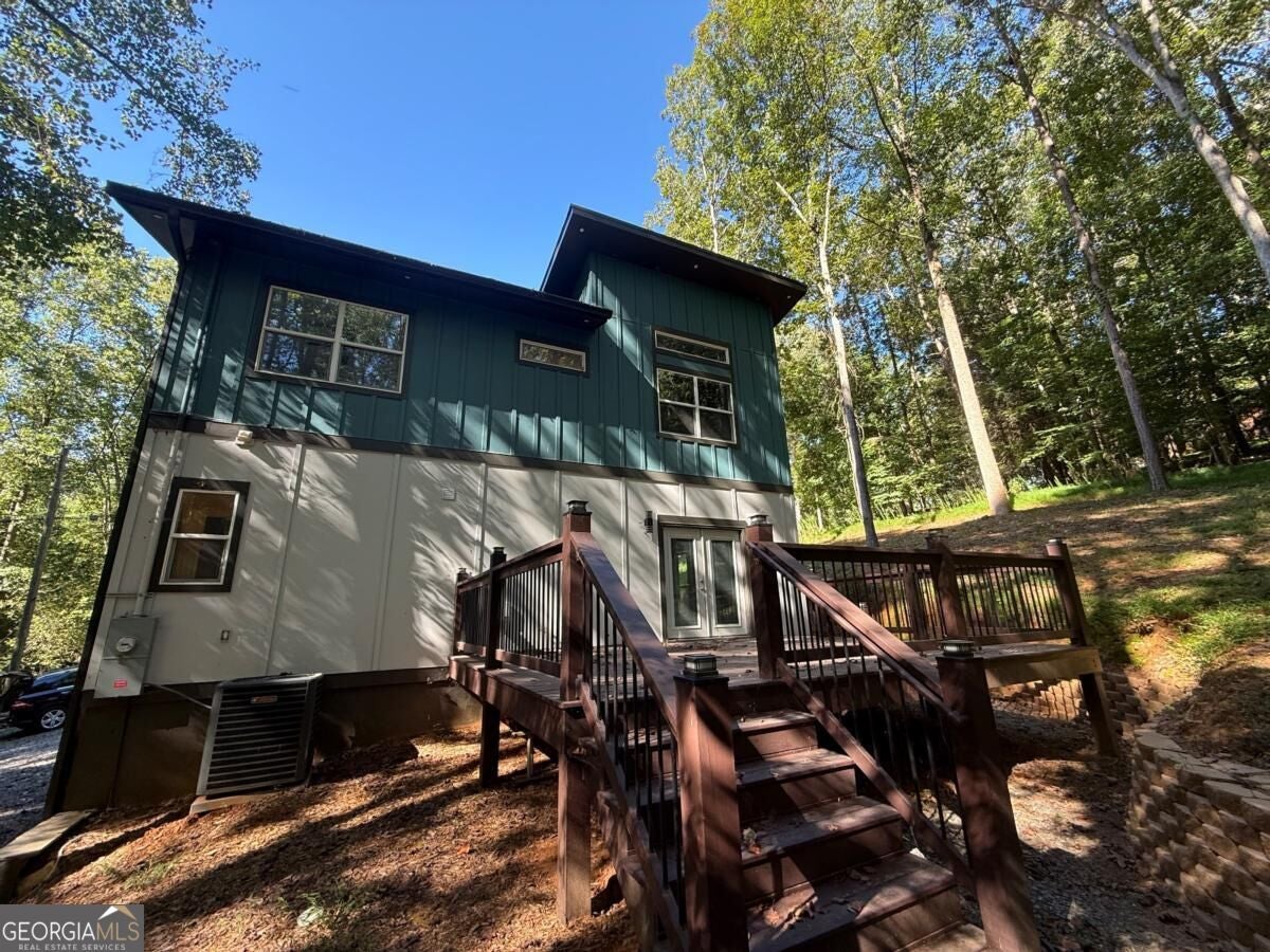 55 Elmwood CIR
