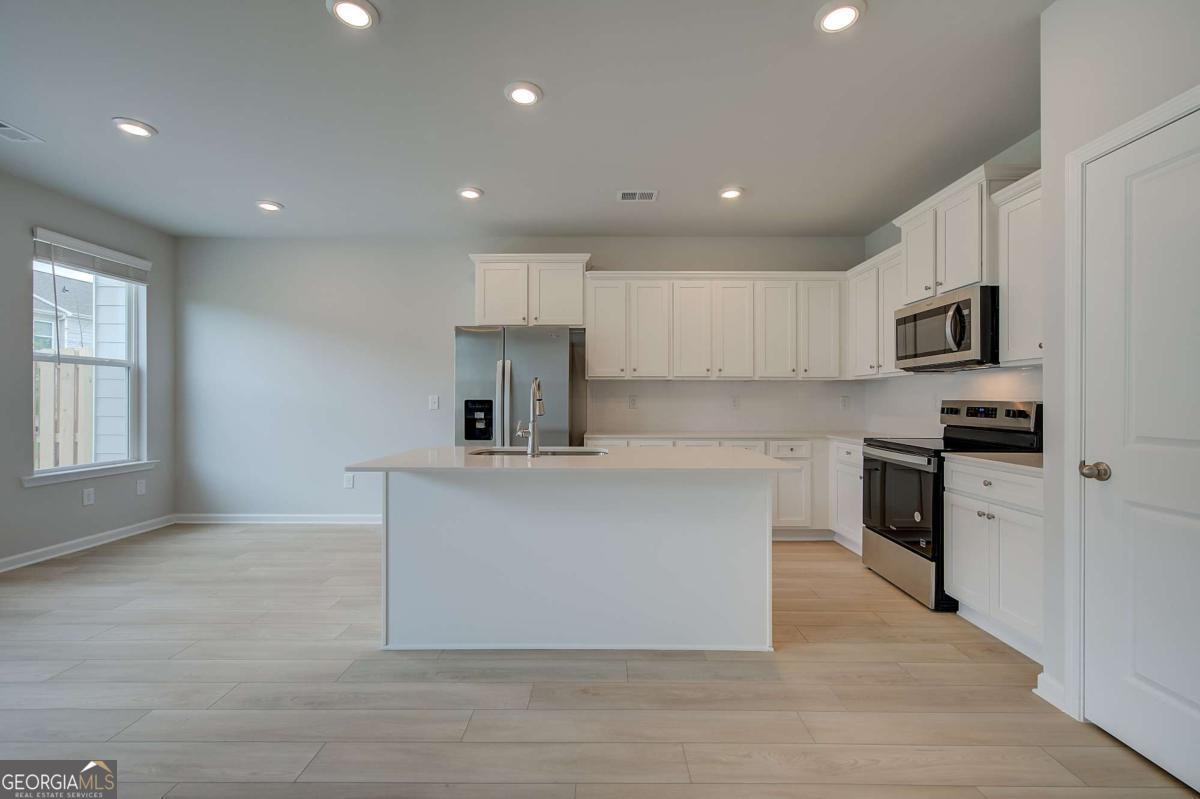 Avery Landing - Residential