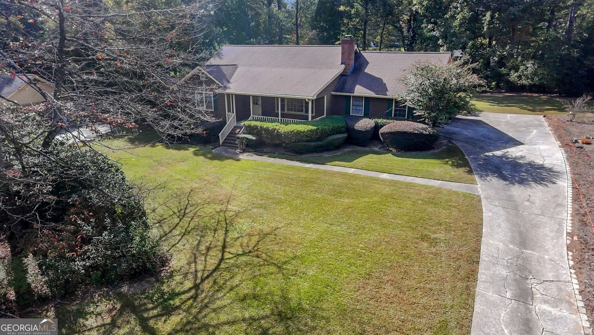 2232 Valley Creek CIR