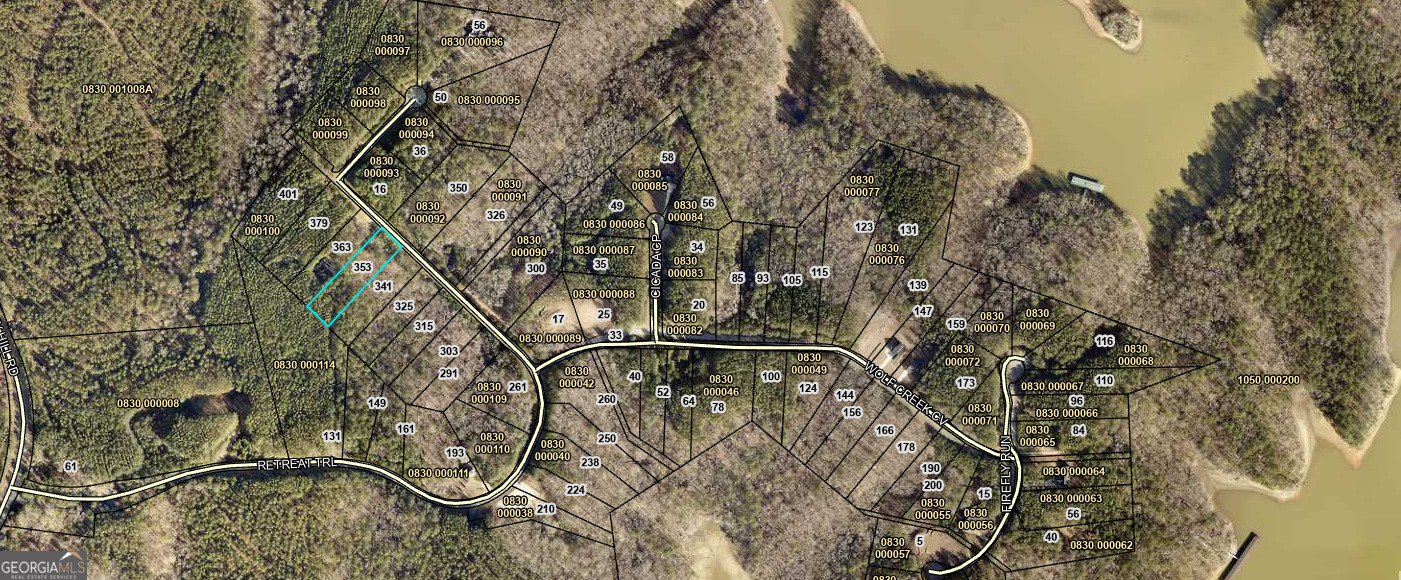 The Retreat - Land