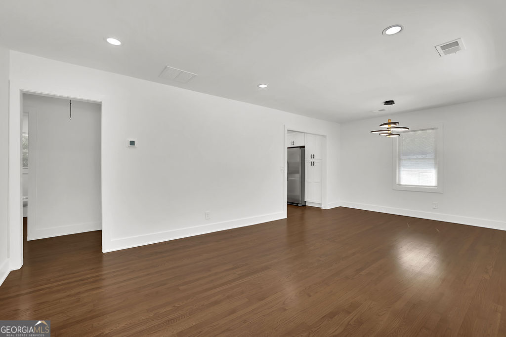 369 Virginia PL SE