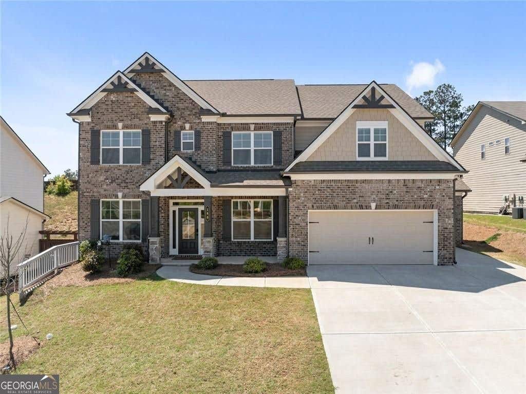 Photo of 160 Bluebilled Crossing, Jefferson, GA 30549 (MLS # 10828249)
