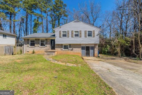 6050 Randy LN Ellenwood GA 30294